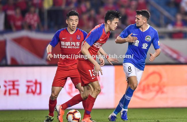 重庆斯威主场战胜河南建业，终止连败